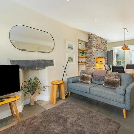 4 Bed In Oc-lr023