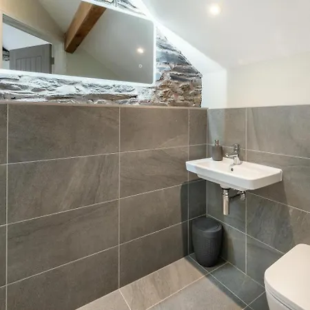 4 Bed In Oc-lr023 安布尔塞德