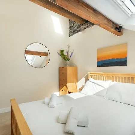 4 Bed In Oc-lr023 *